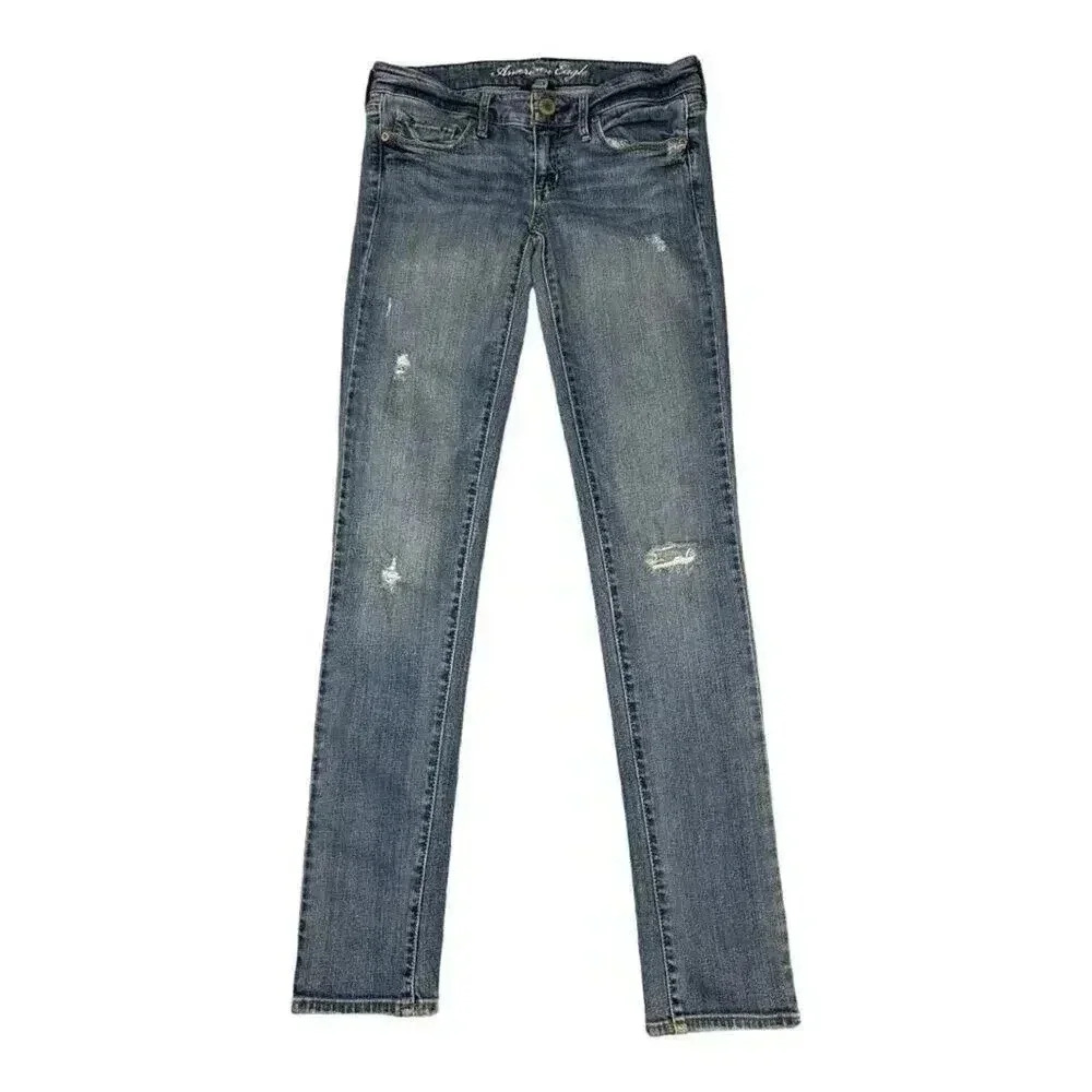 American Eagle Outfitters Women’s Size 2 Distressed Wash Stretch Skinny Jeans